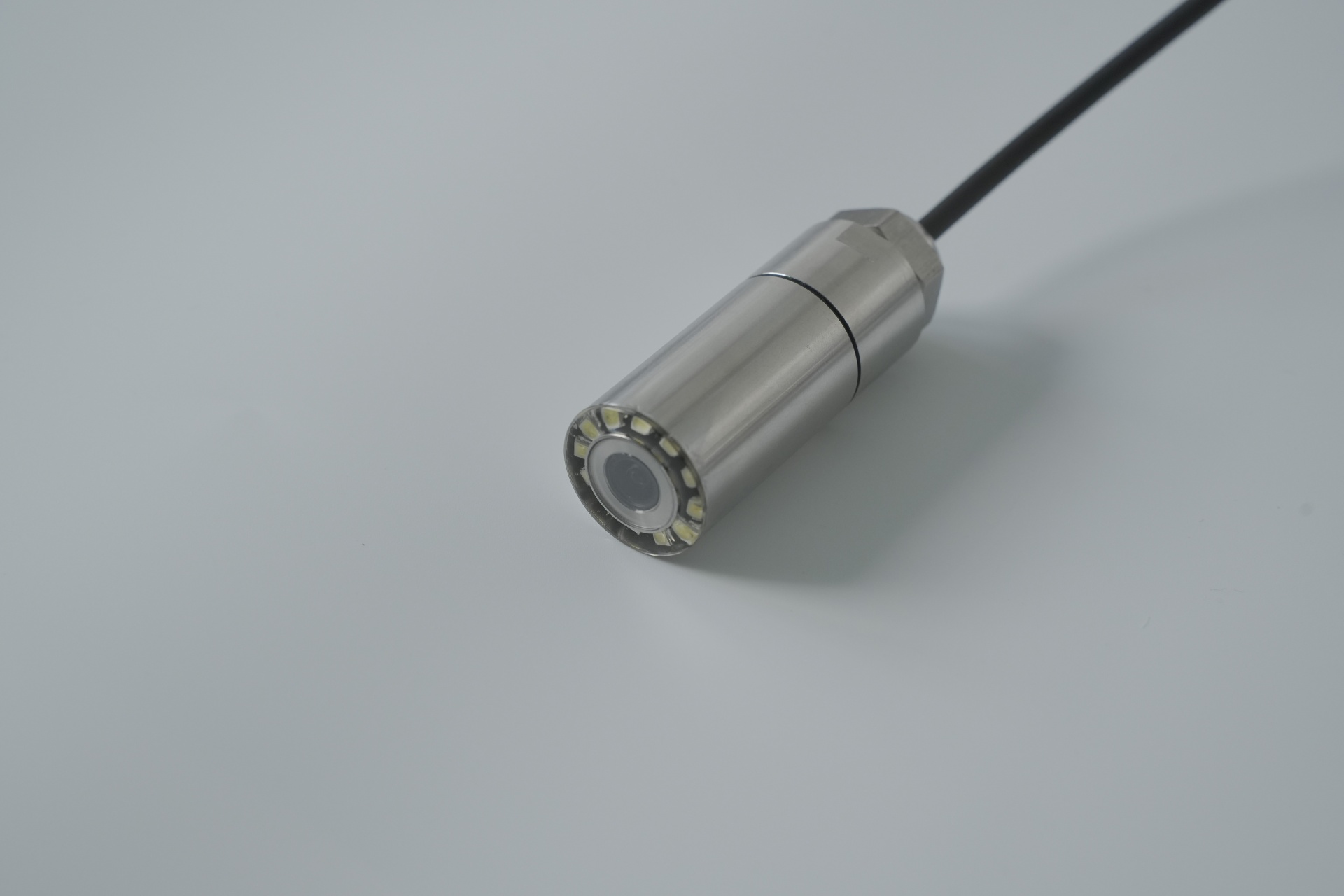 挑战极限环境 从200米深水到极致暗夜 清晰成像再无盲区